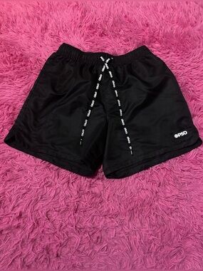 PSD Black Essential Short Men Size Small